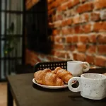 Old Brick Boutique Apartahotel