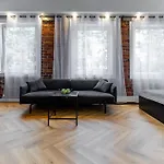 Old Brick Boutique