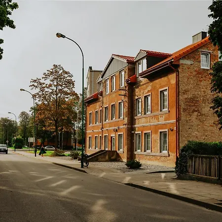 Old Brick Boutique Aparthotel 3*