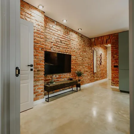Old Brick Boutique Aparthotel Klaipeda