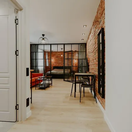 Old Brick Boutique Aparthotel