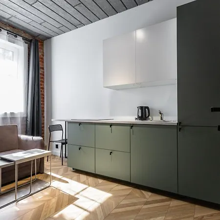 Old Brick Boutique Aparthotel 4*