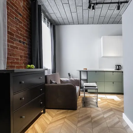 Old Brick Boutique 3*