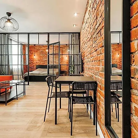 Old Brick Boutique Klaipėda