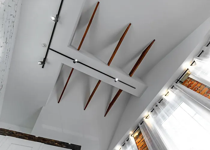 Old Brick Boutique 3*